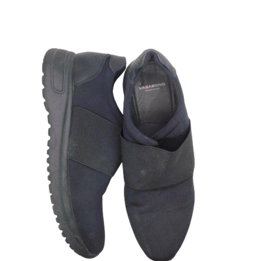 Vagabond Size 39 / 8.5 Black designer Loafer Style  shoes